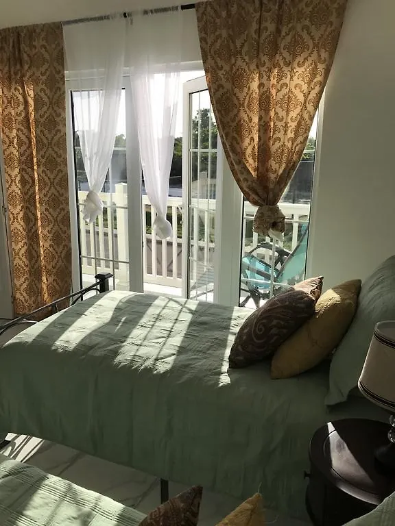 Little Bay Townhomes - Villa Nirvana Negril Holiday home